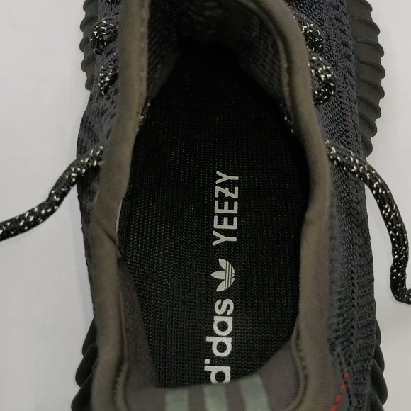 New Adidas Men's Yeezy Boost 350 V2 Black Non reflective FU9006 Sz 4